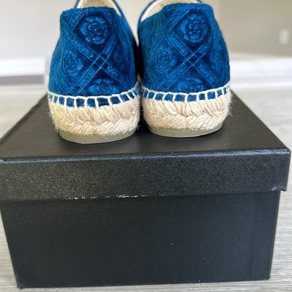 Chanel Velvet Camellia Espadrilles - Picture 3 of 7